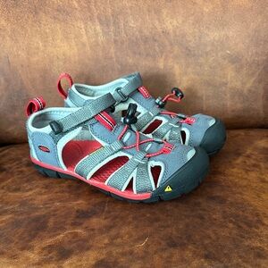 Keen Kids 13 Outdoor Adventure Sandals - Gray and Red
